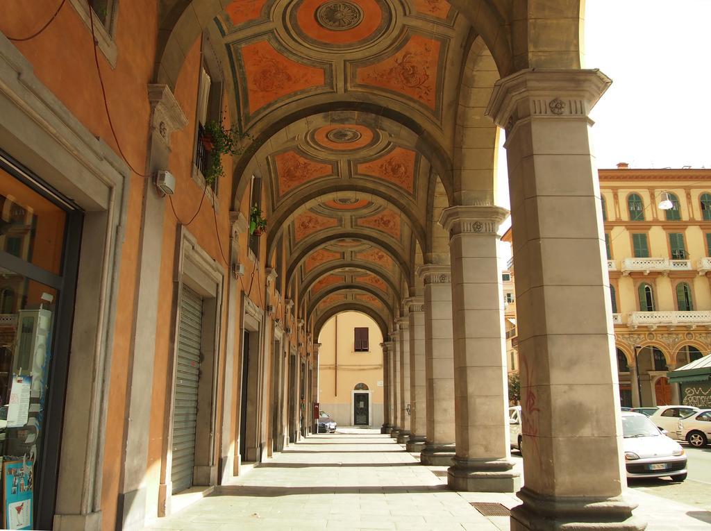 Il Portico - La Spezia To Go 5Terre Apartment Luaran gambar